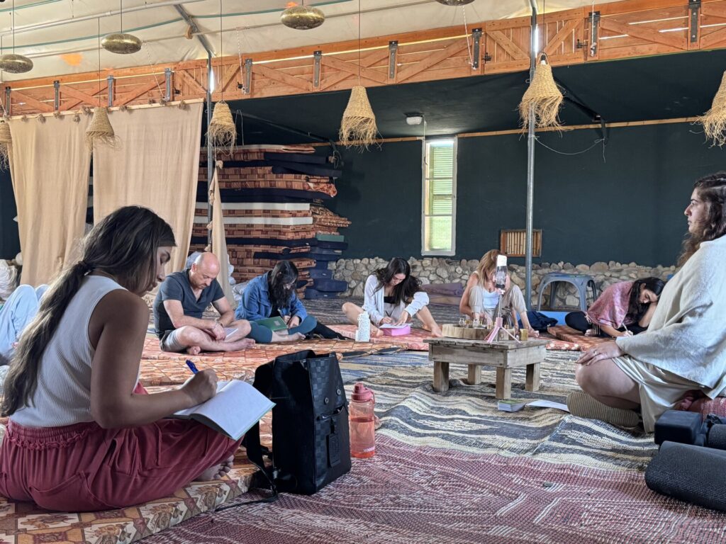 תנועת הנשמה – יוגה ואיזון אנרגטי בהשראת הקבלה והיהדות